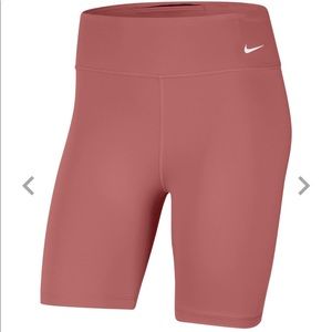 LIKE NEW NIKE ONE 7” BIKE SHORT